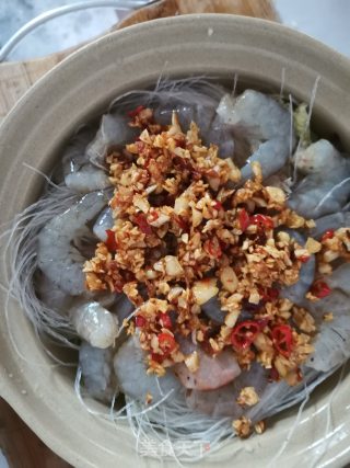 粉丝虾煲的做法步骤：7
