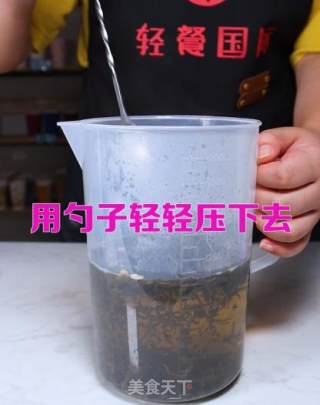 茶饮备料5：五窨茉莉绿茶的做法步骤：3