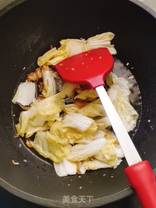 虾干白菜汤的做法步骤：5