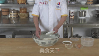 茴香油条的做法的做法步骤：4