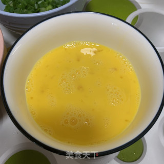 牛肉炒饭的做法步骤：3