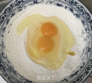 蜂蜜小面包的做法步骤：2
