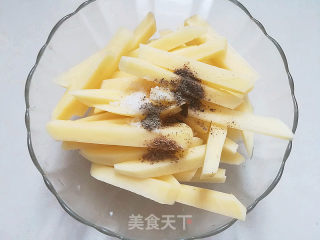自制薯条又香又馋人，超级好吃，一双儿女吃嗨了的做法步骤：3