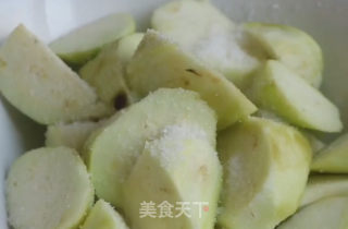 烧茄子的做法步骤：1