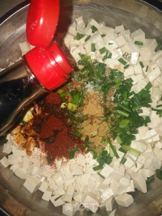 皮薄馅大的豆腐包的做法步骤：7