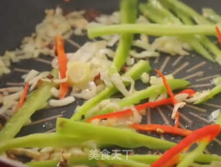 醋溜白菜梗的做法步骤：5