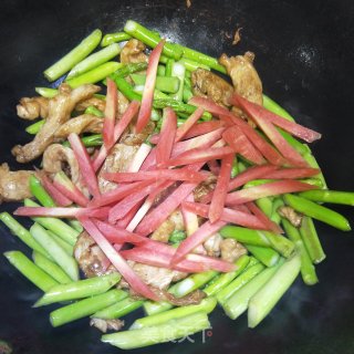 鸡肉炒芦笋的做法步骤：8