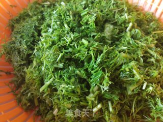 茴香猪肉馅水饺的做法步骤：2
