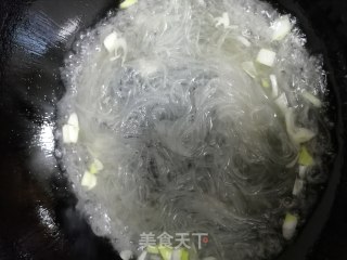 鱼肉炖粉条的做法步骤：3