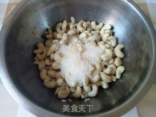 糖霜腰果（空气炸锅版）的做法步骤：2