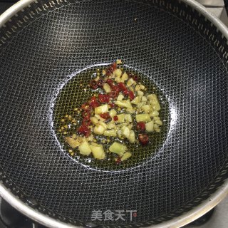 毛豆蒸扁鱼的做法步骤：2
