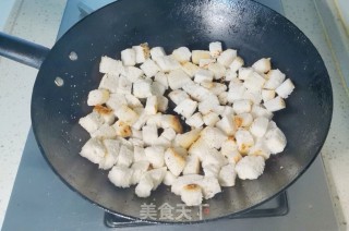 馒头披萨的做法步骤：2