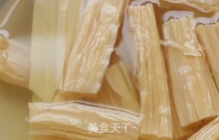凉拌支竹的做法步骤：1