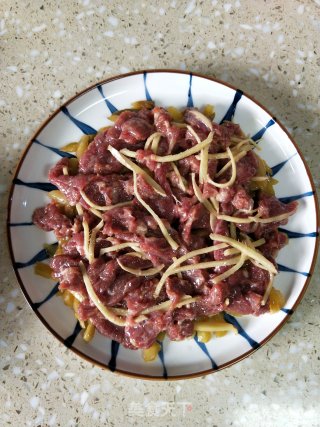 牛肉蒸榨菜的做法步骤：6