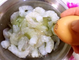 虾仁滑蛋的做法步骤：3