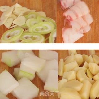土豆烧冬瓜的做法步骤：1