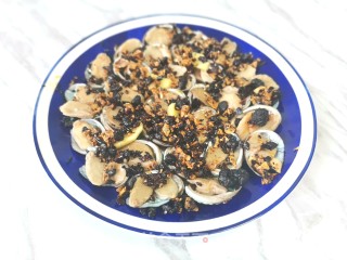 火麻油豉汁蒸鲍鱼的做法步骤：6