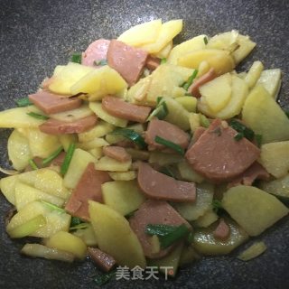 香葱火腿土豆片的做法步骤：7