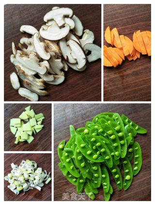 香菇甜豆炒鸡蛋的做法步骤：4