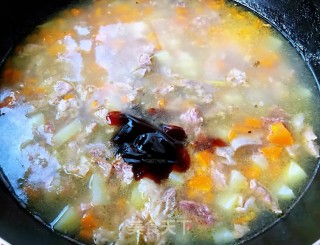 #面食#牛筋肉土豆胡萝卜面的做法步骤：10