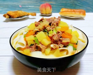 #面食#牛筋肉土豆胡萝卜面的做法步骤：13