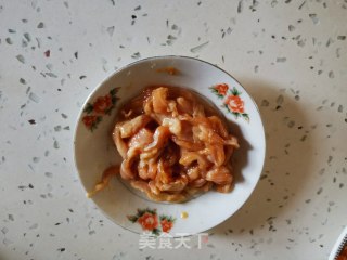 芹菜炒香干的做法步骤：2