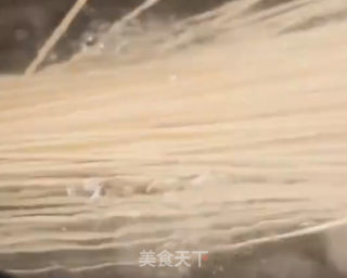 肉酱面的做法步骤：5