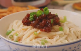 肉酱面的做法步骤：7