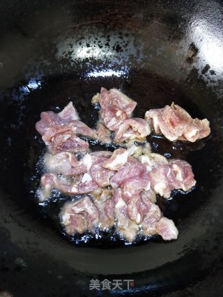 酸菜青椒炒肉的做法步骤：4