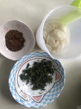 海苔年糕的做法步骤：1