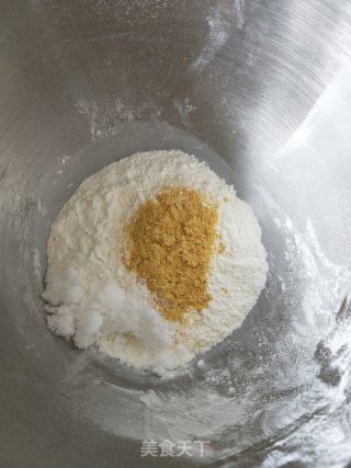 如意卷面包的做法步骤：3
