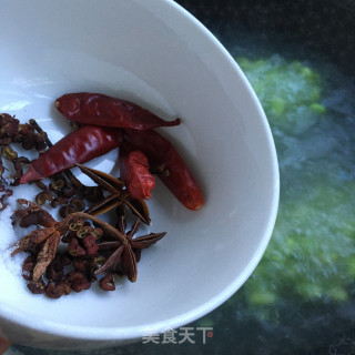 酸辣毛豆的做法步骤：4