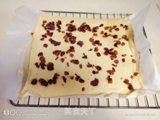 玫瑰花蛋糕卷的做法步骤：17