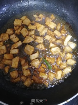 麻辣鸡丁的做法步骤：5