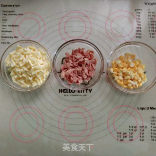 (超好吃的咸口面包）爆浆培根芝士面包的做法步骤：6