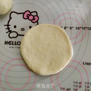 (超好吃的咸口面包）爆浆培根芝士面包的做法步骤：8