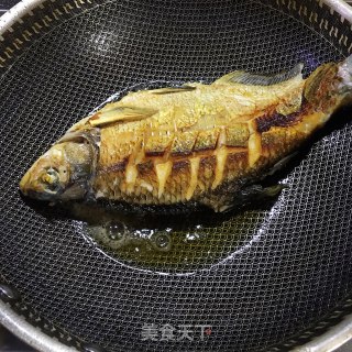 糖醋鱼的做法步骤：2