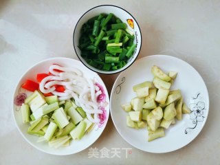 凉拌面的做法步骤：1