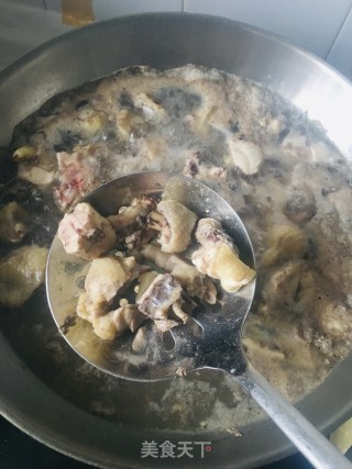 家庭版大盘鸡的做法步骤：4
