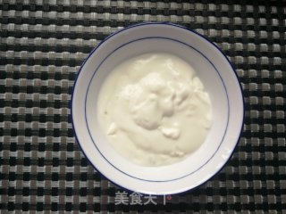 荔枝水果麦片酸奶碗的做法步骤：5