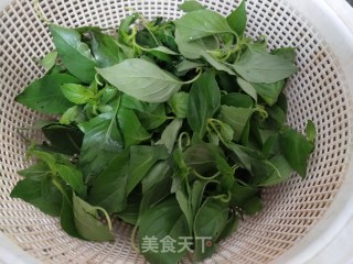 凉拌荆芥的做法步骤：3