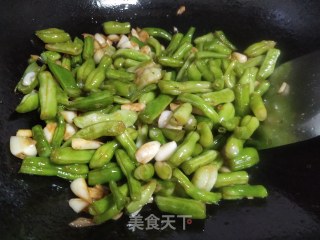 蒜蓉四季豆的做法步骤：5