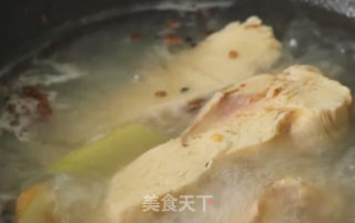 凉拌面的做法步骤：1