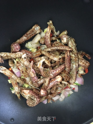 椒盐皮皮虾的做法步骤：12