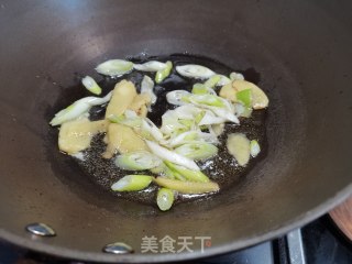 黄焖鸡的做法步骤：6