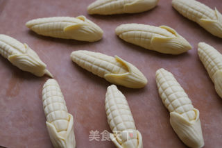一次性发酵玉米馒头的做法步骤：8