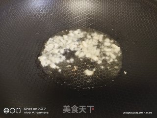 肉丝炒豆角的做法步骤：2