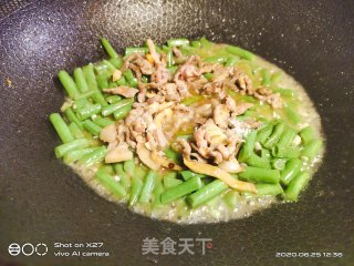 肉丝炒豆角的做法步骤：7
