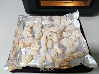 空气炸烤箱烤鸡米花的做法步骤：1