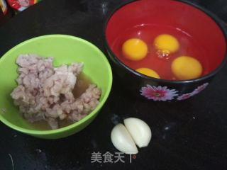 鱼香烘蛋的做法步骤：1